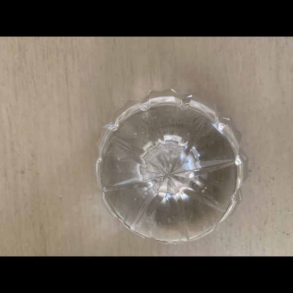 Elegant crystal candle stick holders. Set of two. - Picture 5 of 6